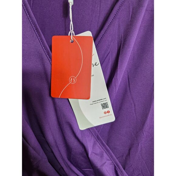 Poseshe Plus Size Women's Sleveless Dress - Picture 6 of 6